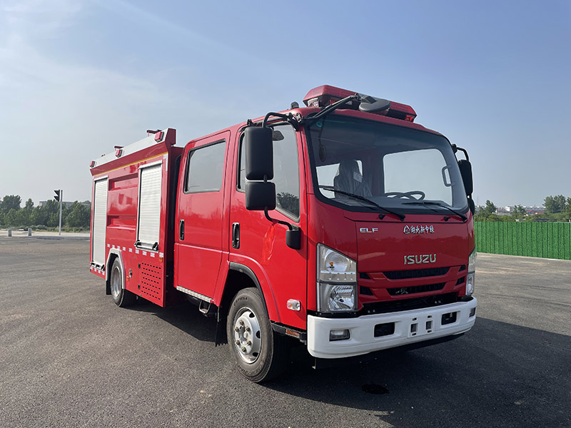 慶鈴五十鈴4噸水罐消防車